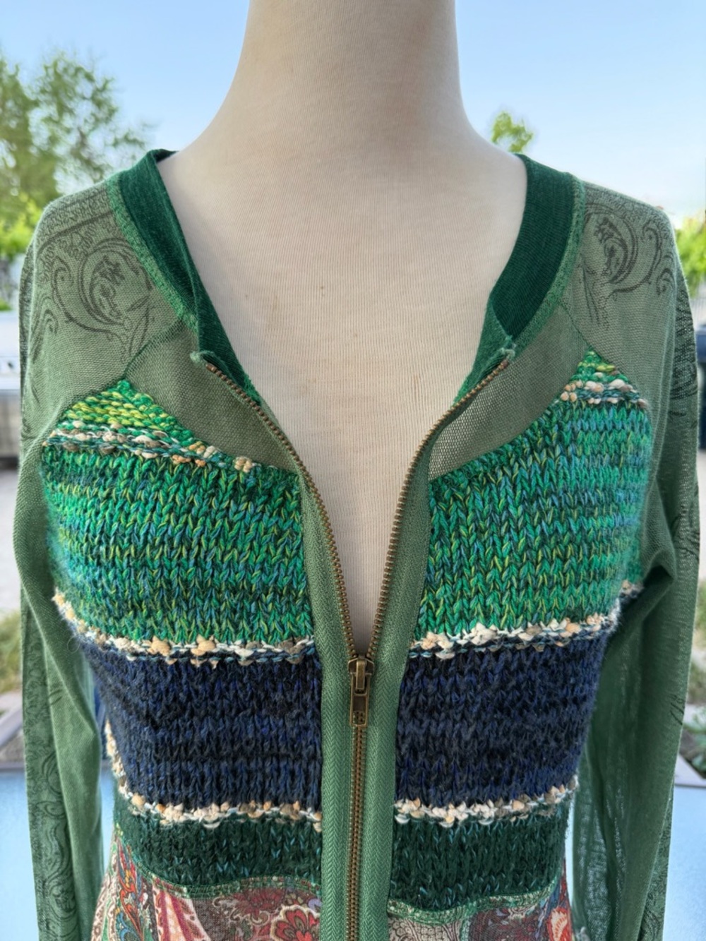 Kaktus Y2K Green & Blue Paisley Floral Printed Mesh Zip Front Top ~ Women’s M/L - Picture 2 of 10